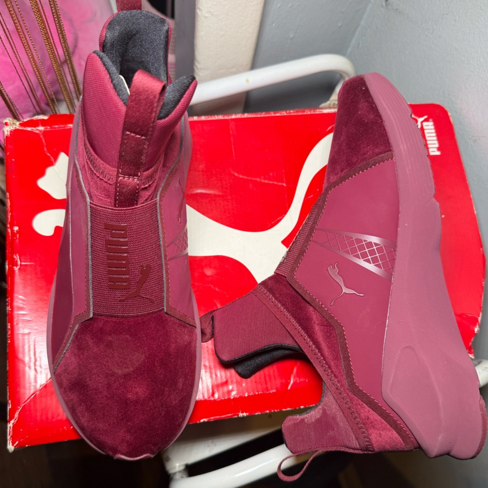 Puma Women's Slip-On Sneakers in Burgundy